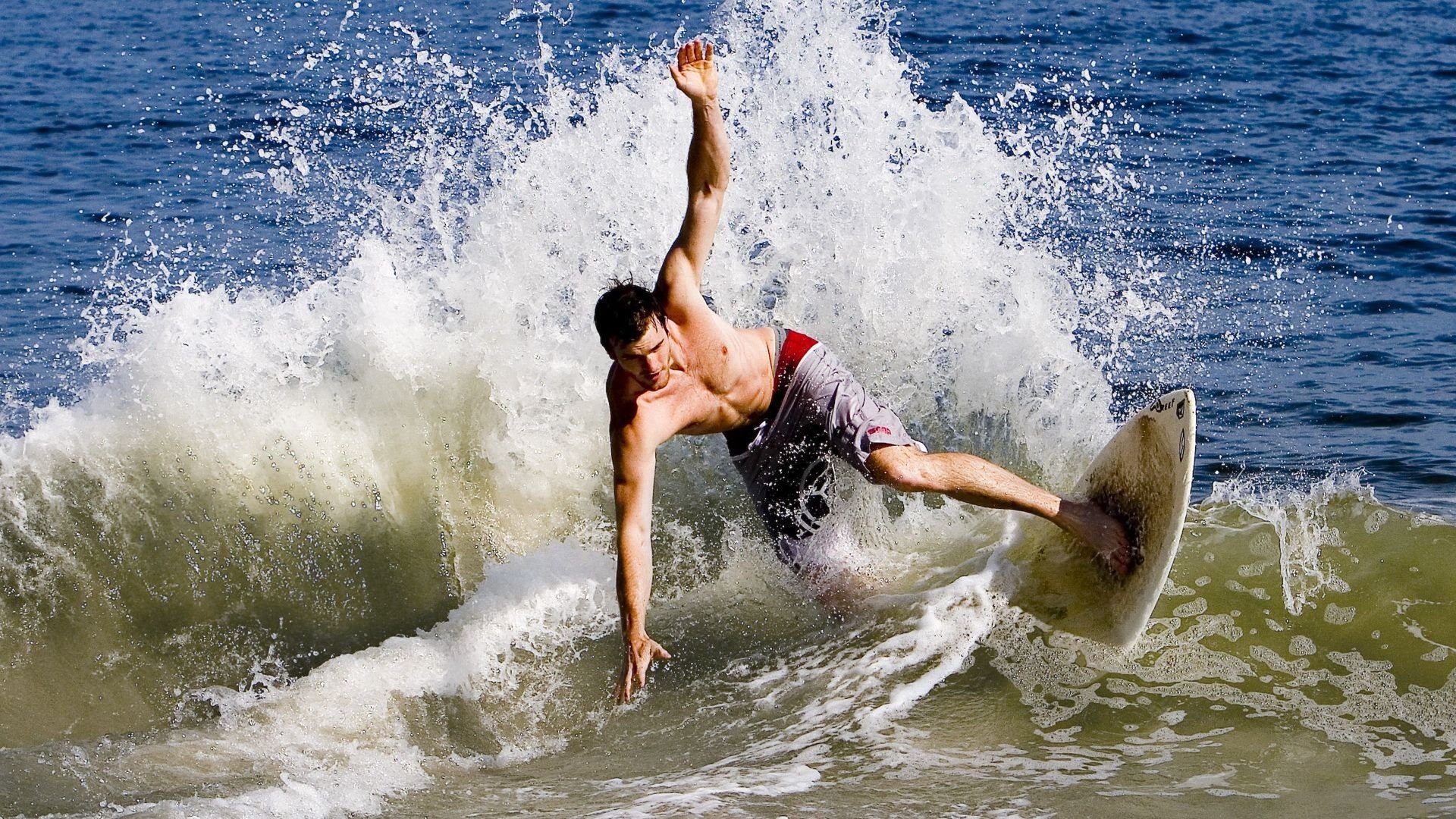 赛季最激烈的对决之一，谁主沉浮？